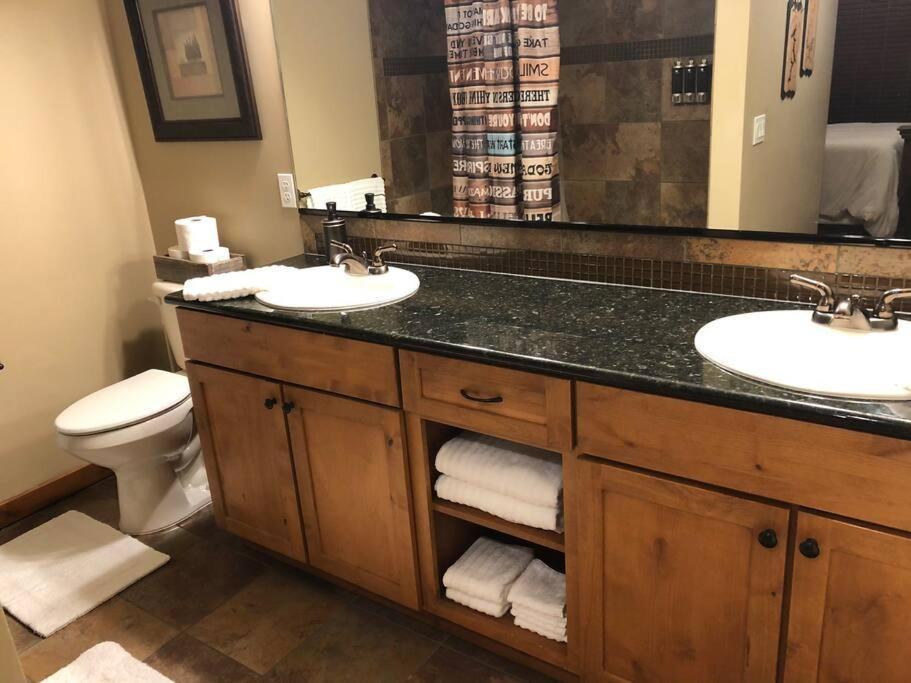 Penthouse Mountain Haven With Community Spa Room Kellogg Exterior photo